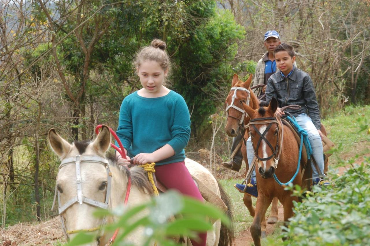 Chales De Minas Hotel Fazenda Caxambu Εξωτερικό φωτογραφία